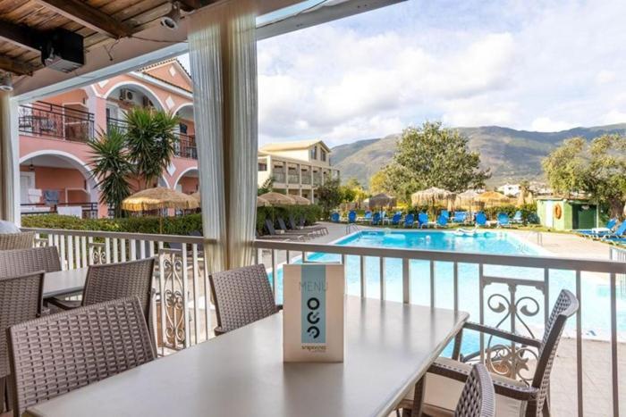 Grapevines Hotel Alykanas  Exterior foto
